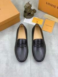 Picture of Louis Vuitton Shoes _SKULVsz37-45mnf0314911995